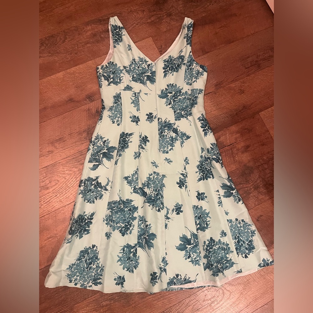 Ann Taylor Blue Floral Midi Dress - Picture 4 of 5